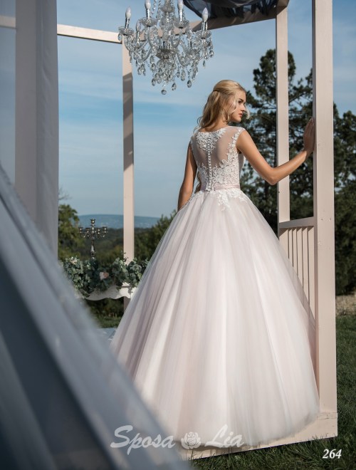 https://www.sposa-lia.com/images/stories/virtuemart/product/264       (3).jpg